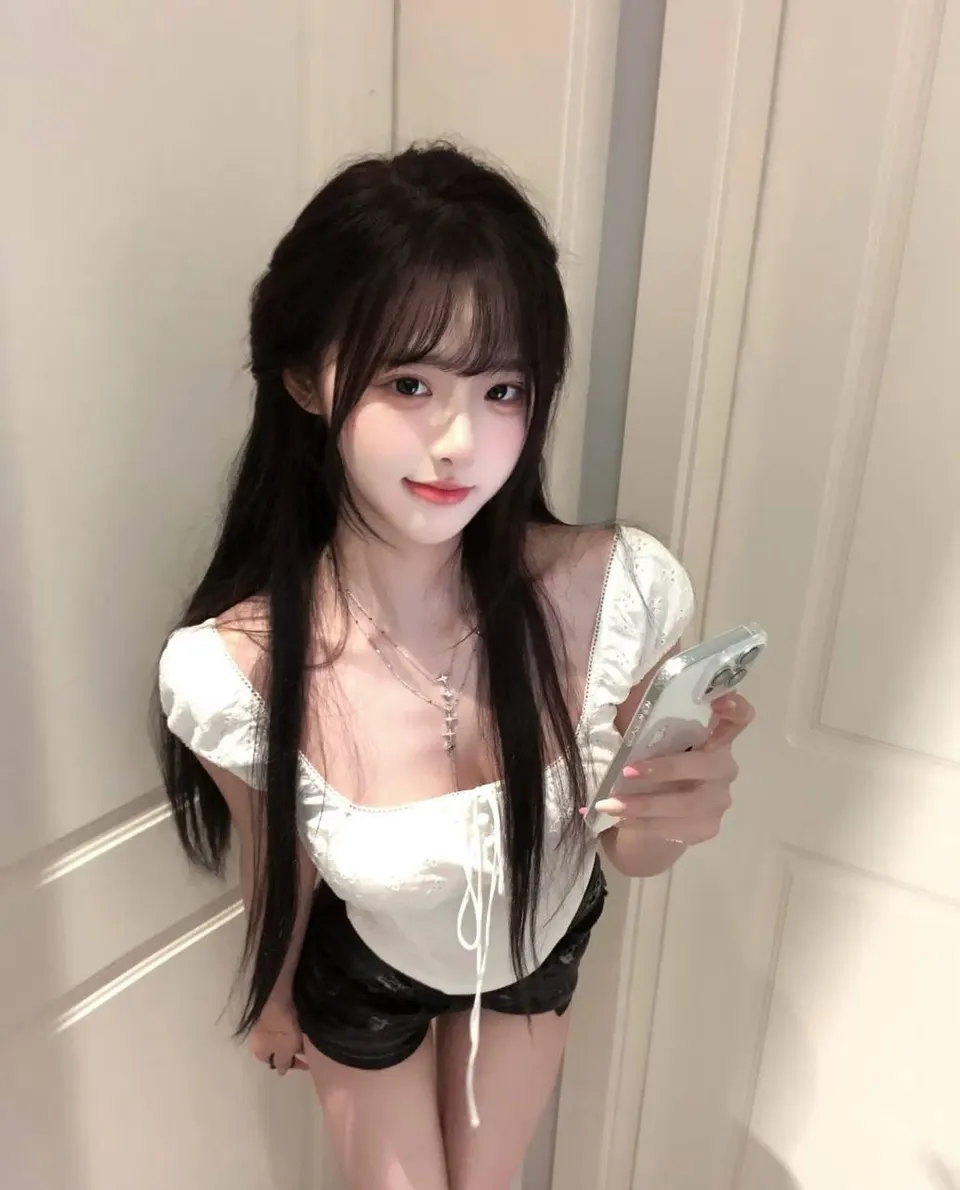 香蕉 · 杭州模特香蕉形象Lookbook｜杭州模特商务视觉参考