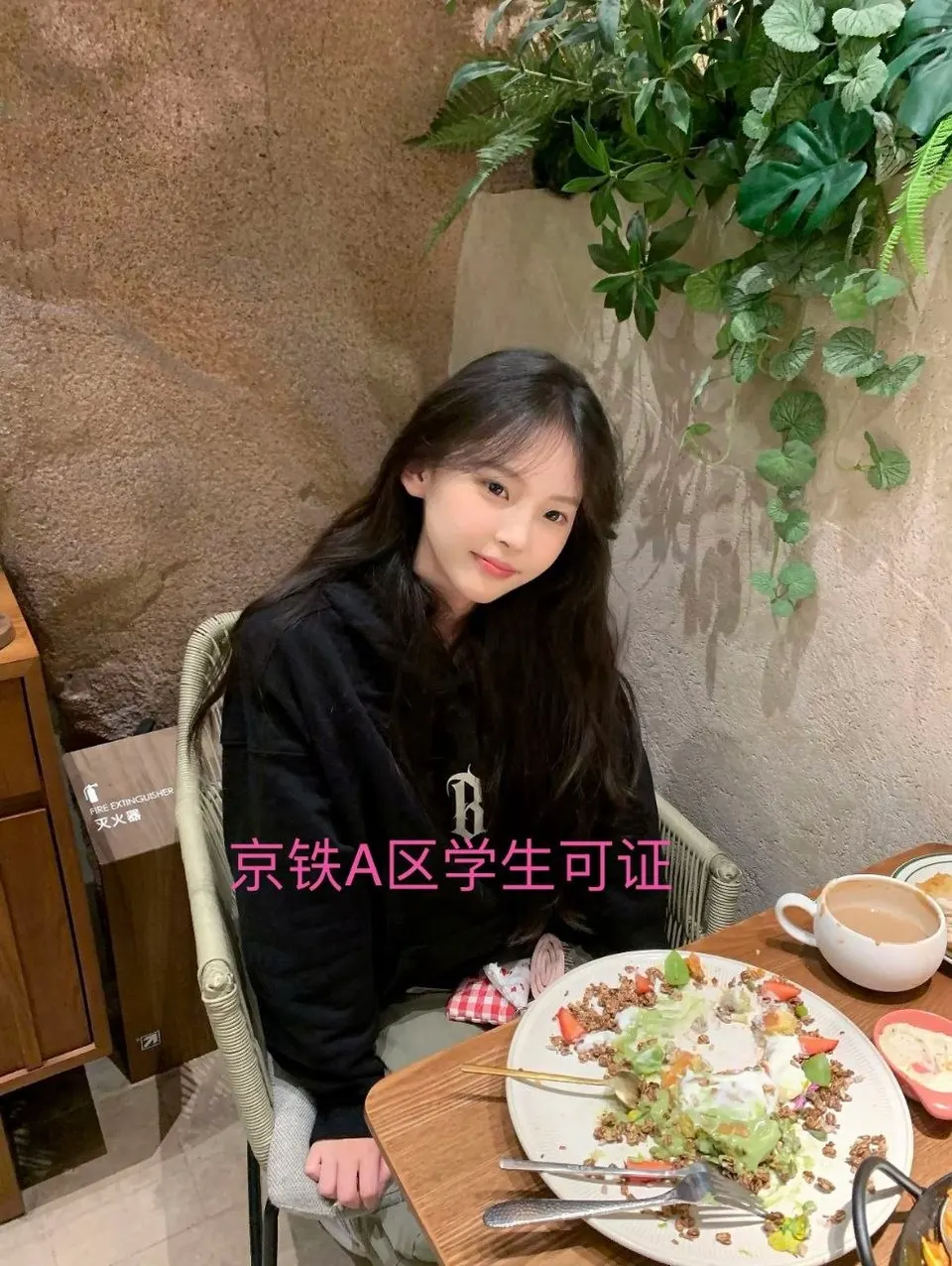 小若 · 北京模特小若形象Lookbook｜北京同城商务视觉参考